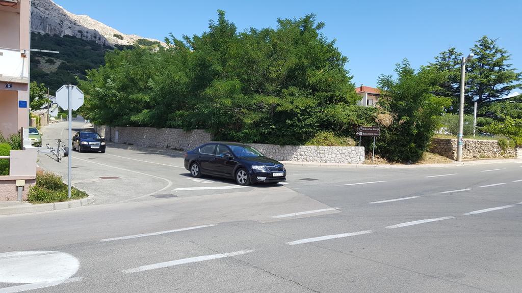 Apartments Jurandvor Baška Exterior foto